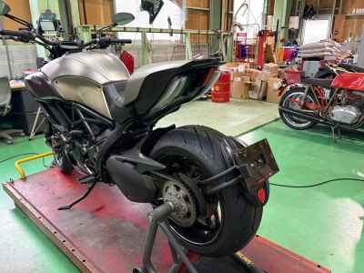 Ducati Diavel 2015