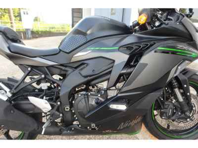 Kawasaki Ninja ZX-4RR 2023