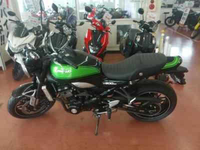 Kawasaki Z900RS 2024