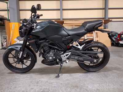 Honda CB250R