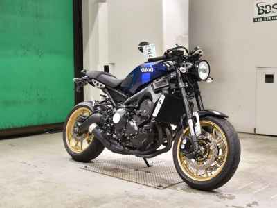 Yamaha XSR900 2021