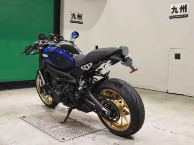 Yamaha XSR900 2021