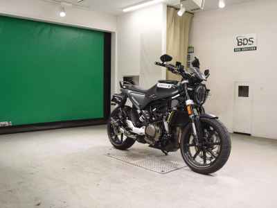 Husqvarna Svartpilen 250 2020
