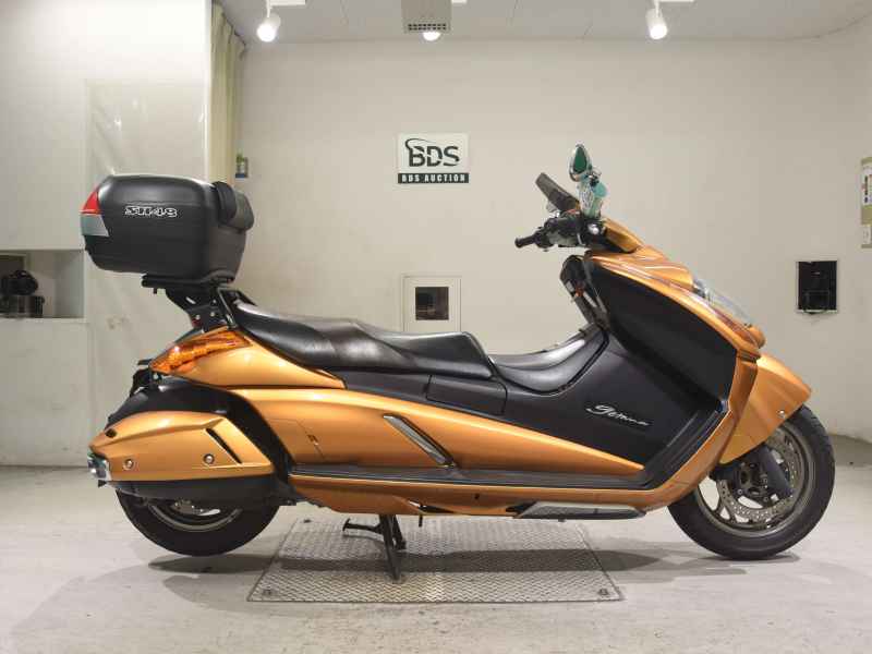 Suzuki Gemma 250