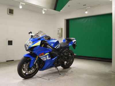 Suzuki GSX-R750