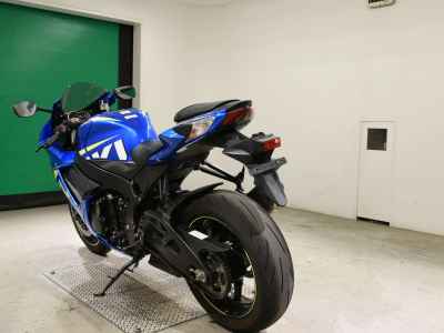 Suzuki GSX-R750