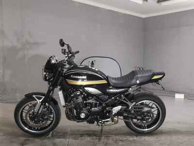 Kawasaki Z900RS 2023