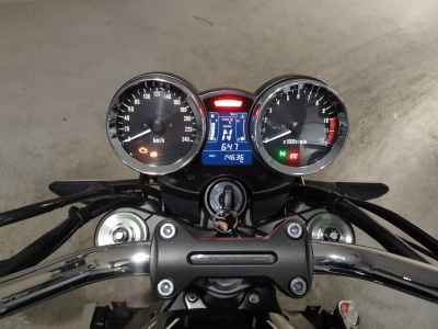 Kawasaki Z900RS 2023