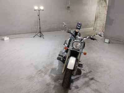 Suzuki Intruder 400 Classic 2011