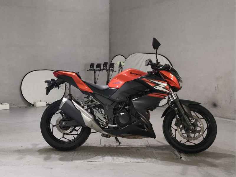 Kawasaki Z250