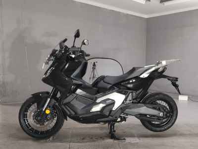 Honda X-Adv 750 2026