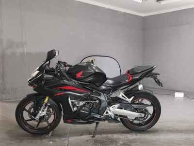Honda CBR250RR