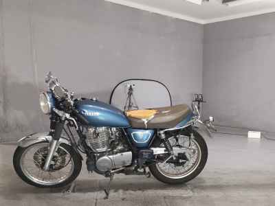 Yamaha SR400 2020