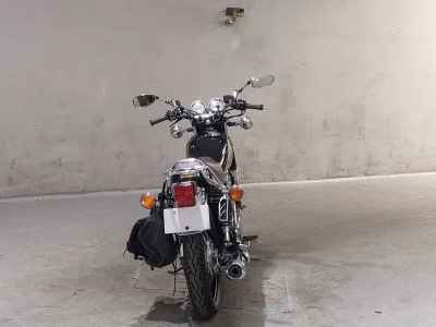 Yamaha SR400 2021