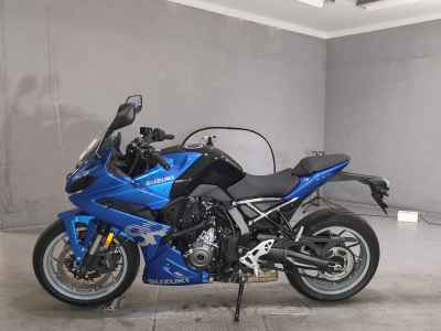 Suzuki GSX-8R 2024