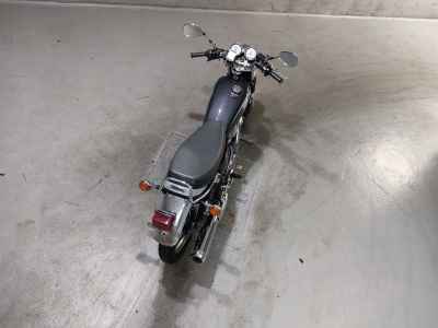 Yamaha SR400 2021
