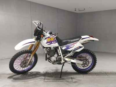 Suzuki Djebel 250XC
