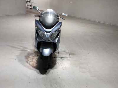 Suzuki Skywave 250S