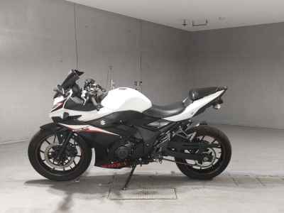 Suzuki GSX250R