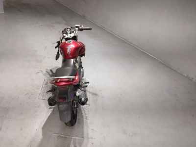 Suzuki GSR250