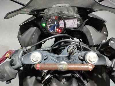 Yamaha YZF-R25