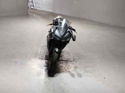 Yamaha YZF-R25 2017
