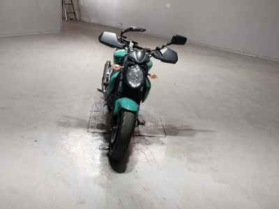 Suzuki Gladius SFV400 2010