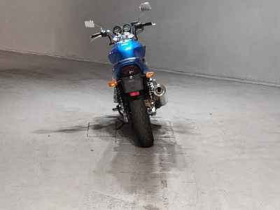 Honda CB400SF 2025
