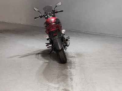 Suzuki GSR250