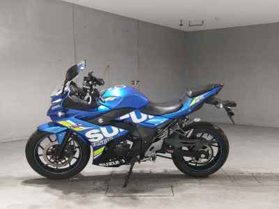 Suzuki GSX250R