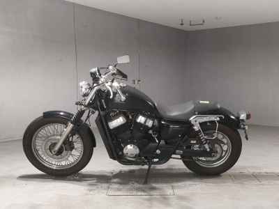 Honda VT400S 2014