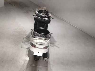Suzuki Skywave 250S