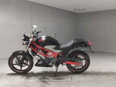 Honda VTR250 2011
