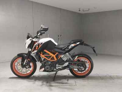 KTM 390 Duke 2016