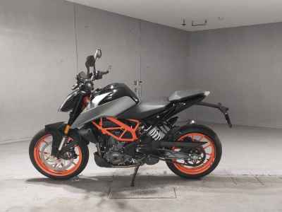 KTM 390 Duke 2023