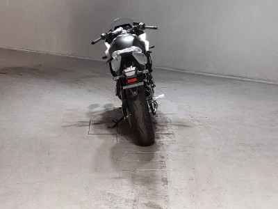 Suzuki GSX-8R