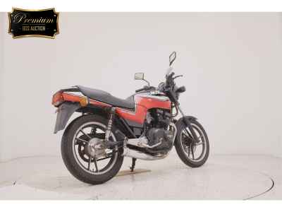 Suzuki GSX400E 2021