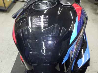 BMW M1000RR 2025