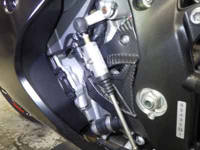BMW M1000RR 2025