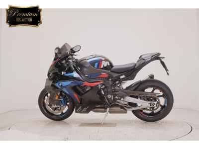 BMW M1000RR 2025