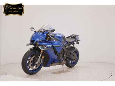 Yamaha YZF-R1 2025