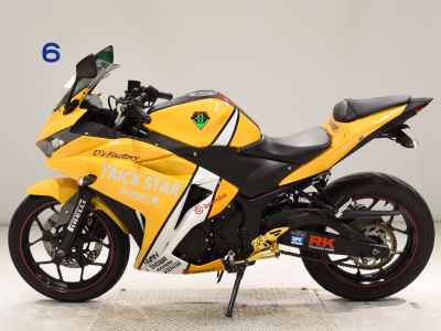 Yamaha YZF-R3 2015