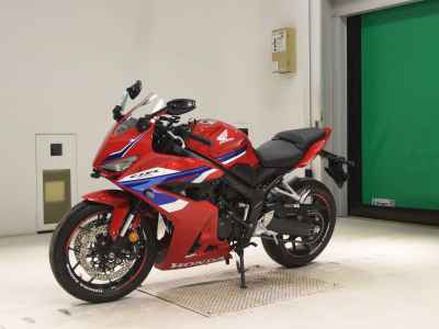 Honda CBR650R 2025