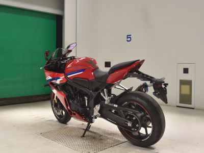 Honda CBR650R 2025