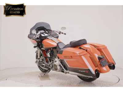 Harley-Davidson Road Glide FLTRXSE1923 CVO 2022