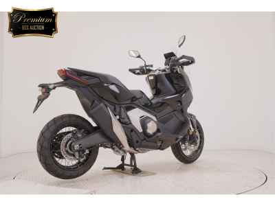 Honda X-Adv 750