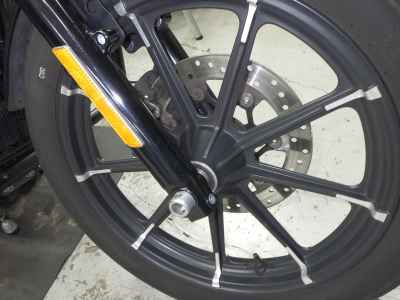 Harley-Davidson Sportster Iron XL883N 2015