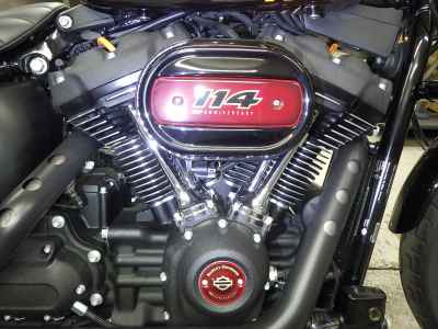 Harley-Davidson Street Bob FXBB1868 2023