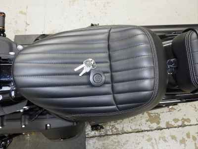 Harley-Davidson Street Bob FXBB1868 2023