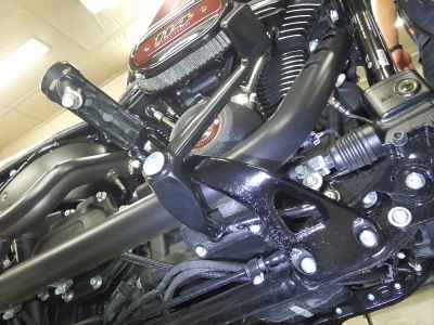 Harley-Davidson Street Bob FXBB1868 2023
